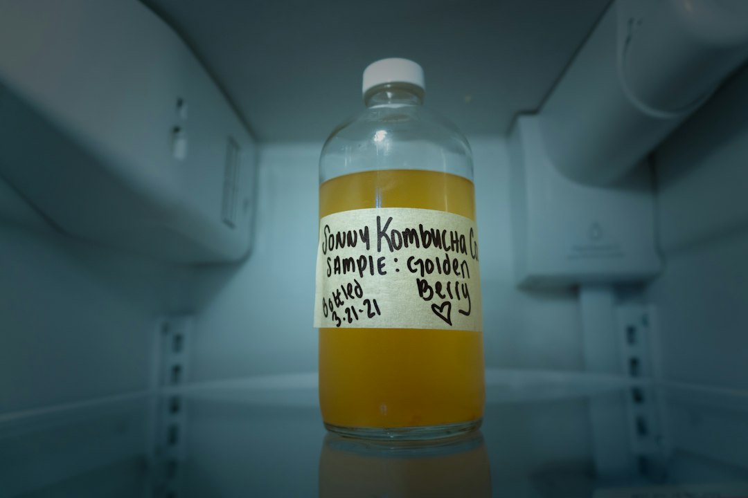 Visual illustration for prevent refrigerator cross contamination